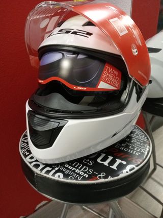 Casco LS2 
