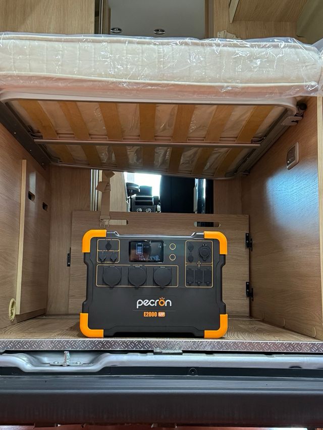 Estacion de energia PECRON E2000LFP