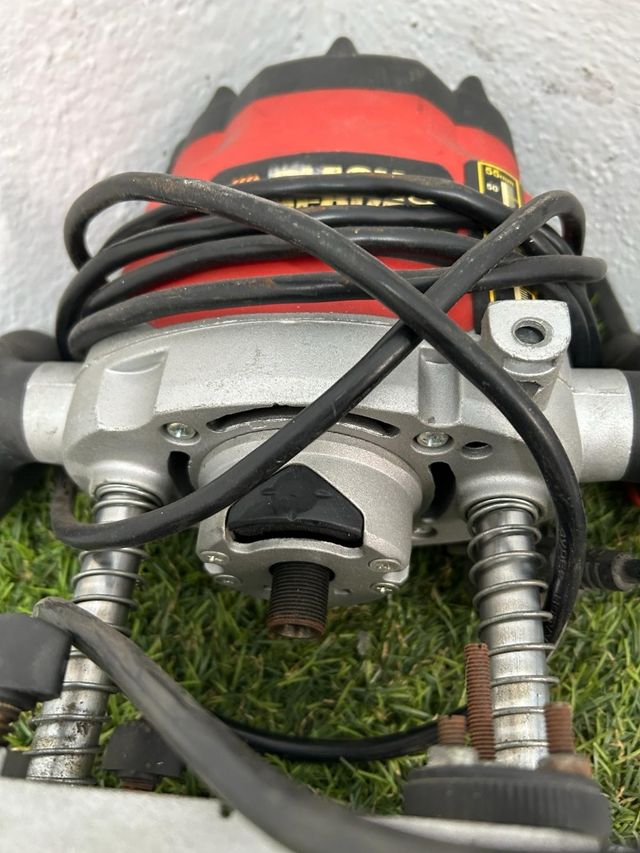 ✅Fresadora Black decker