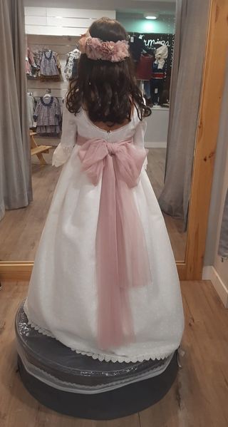 Vestido de comunión marca "La Ormiga"