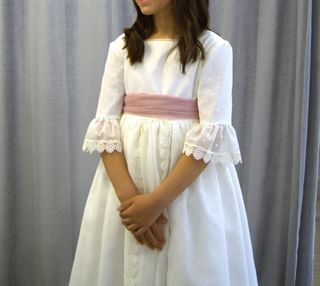 Vestido de comunión marca "La Ormiga"