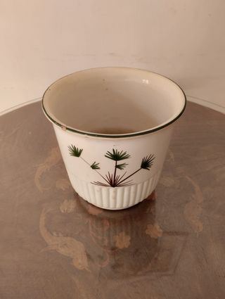 Maceta pintada a mano