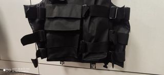 gilet tattico nero Tomato per softair multi tasca