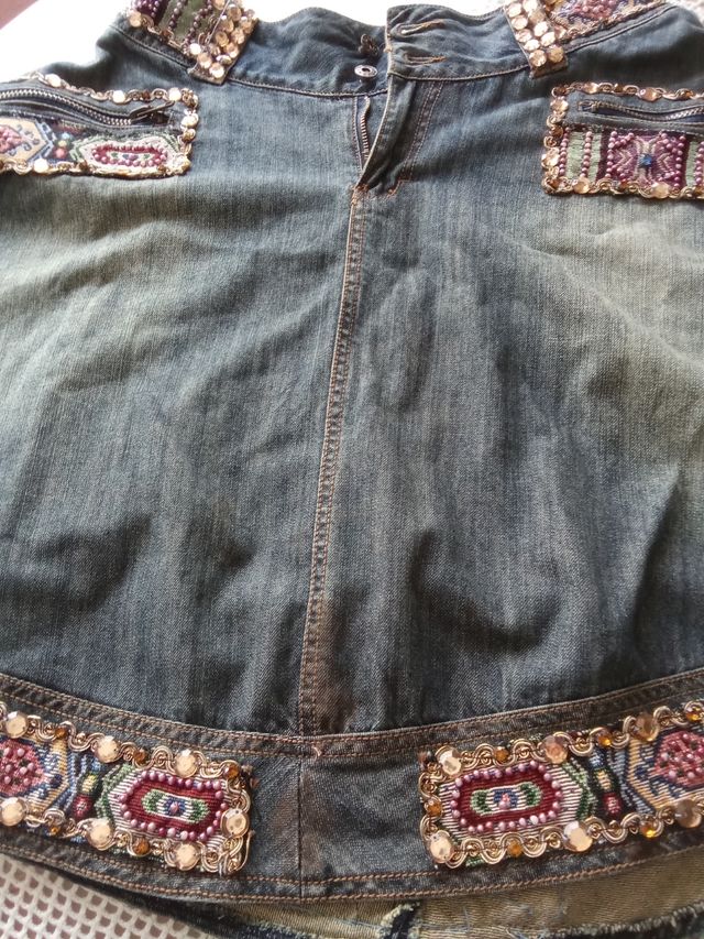 Falda vaquera con fantasia