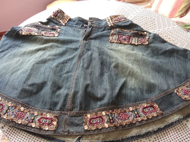 Falda vaquera con fantasia