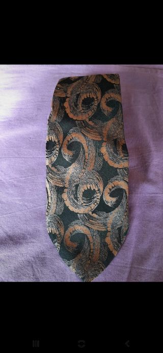 Corbata de Roberto Valentino.Seda 100%