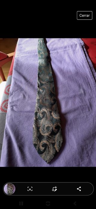 Corbata de Roberto Valentino.Seda 100%