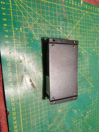 REGULADOR SOLAR 30A 12-24V