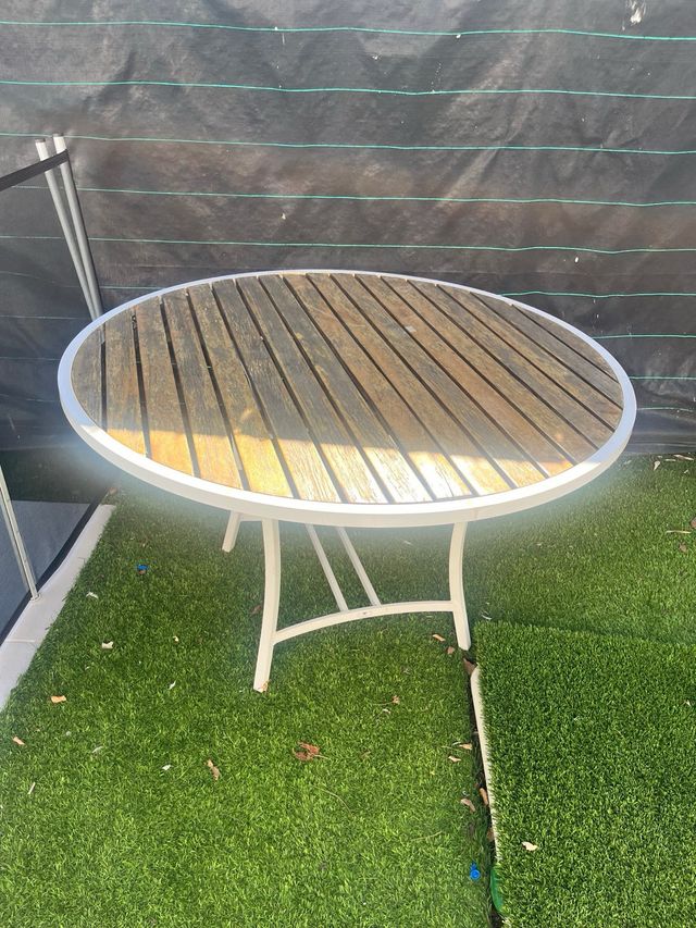 Mesa exterior jardin