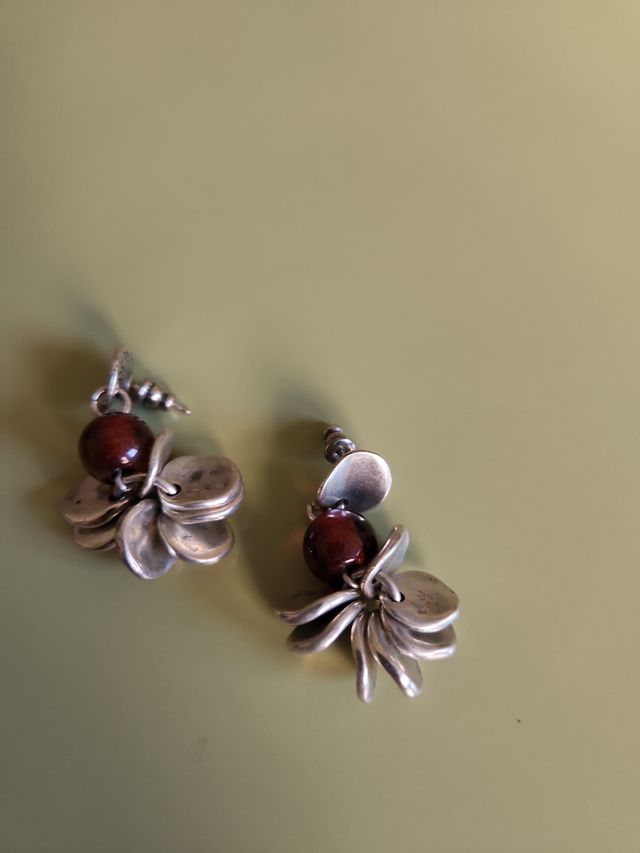 Pendientes Uno de 50