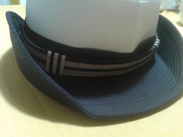 Cappello polizia regione Toscana