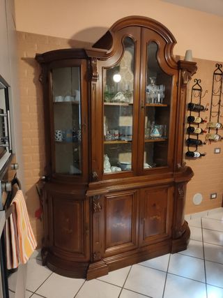 Credenza antiquariato