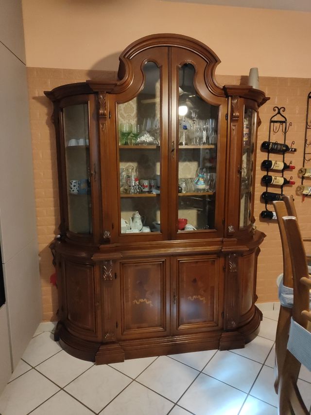 Credenza antiquariato