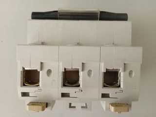 Interruptor automatico trifasico 100A 10KA