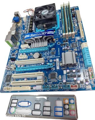  PLACA BASE GIGABYTE GA-880GA-UD3H