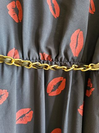 Vestido "Besos Kiss" Labios Rojos Mujer