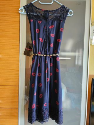 Vestido "Besos Kiss" Labios Rojos Mujer