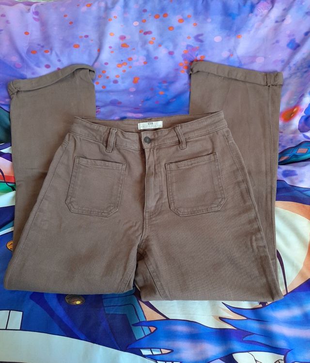 Pantalon . Marca Str.