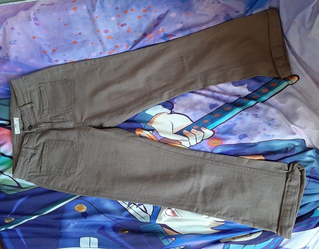 Pantalon . Marca Str.