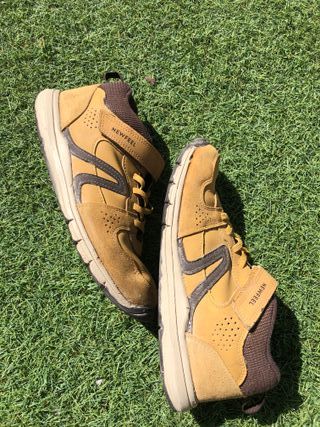 Botas deportivas piel Decathlon Newfeel T. 39