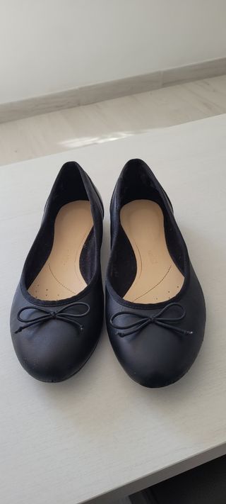 Rebajadas manoletinas bailarinas piel Clarks 39