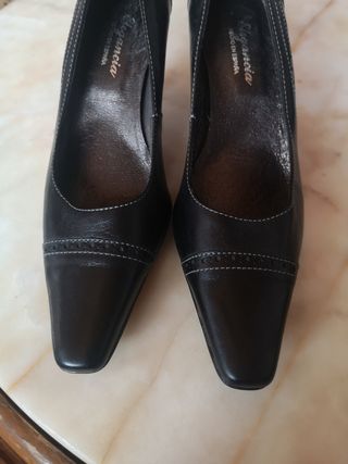 Zapato tacon n 39 piel