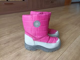 Botas de nieve para niña. 