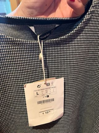 Vestido babydoll stradivarius