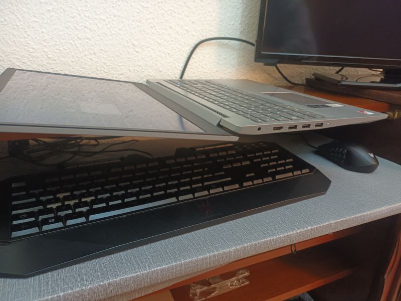 Portátil Lenovo IdeaPad s145-15ast FUNCIONA TODO afbeelding 7