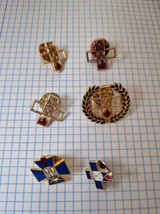 Coleccion de insignias donantes de sangre Albacete