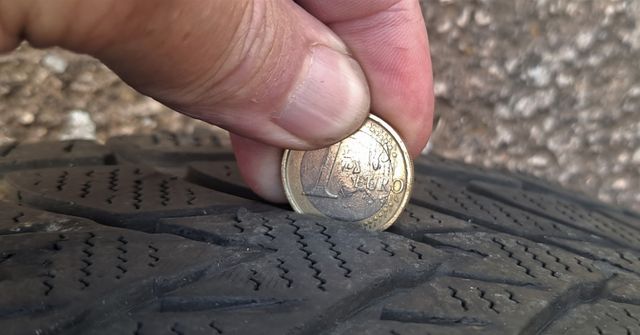 Lote llantas Mercedes ML 255/55 18"