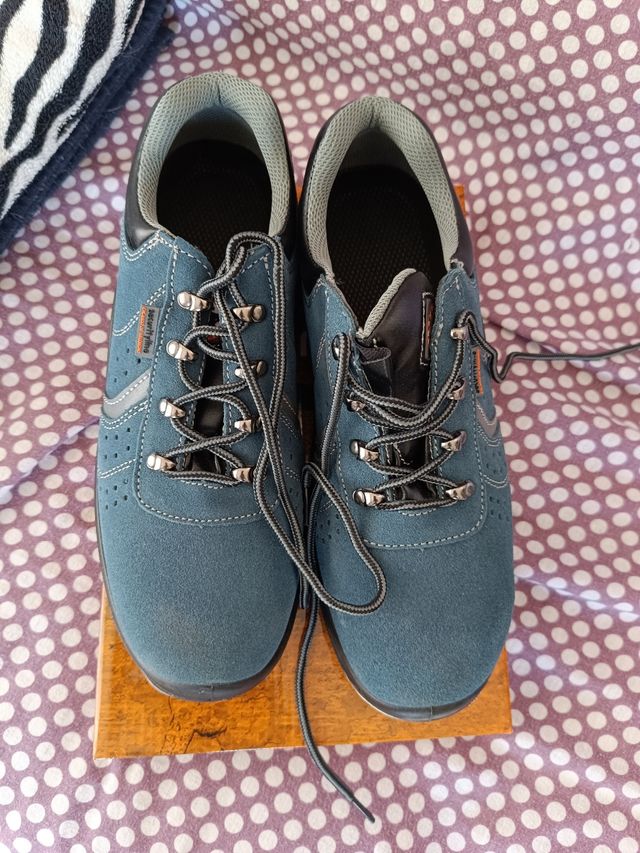 Botas puntera hierro