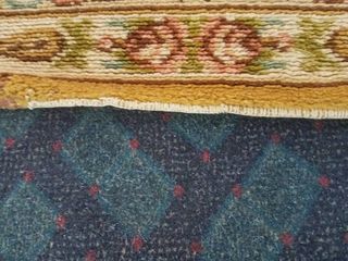 ALFOMBRA VINTAGE CON FLORES