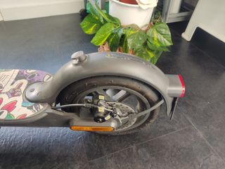Monopatín Xiaomi Electric Scooter Essential