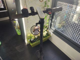 Monopatín Xiaomi Electric Scooter Essential