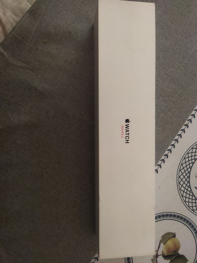 Caja reloj warch series 3 Apple
