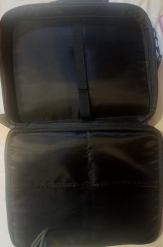 LOTE carteras para portátil y otra más pequeña