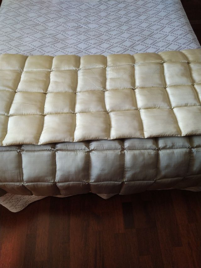 Edredón plaid pluma