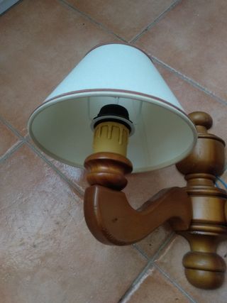 Aplique de pared en madera