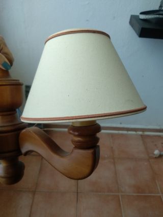 Aplique de pared en madera