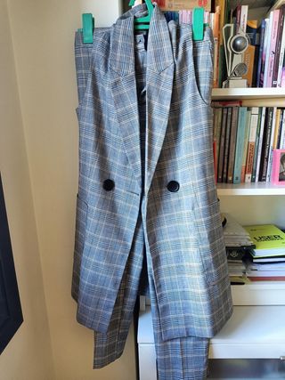 Conjunto pantalón y chaleco cuadros