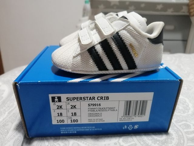 Adidas superstar número 18 bebé