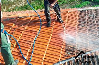 Limpieza de tejado e inpermeabilizacion