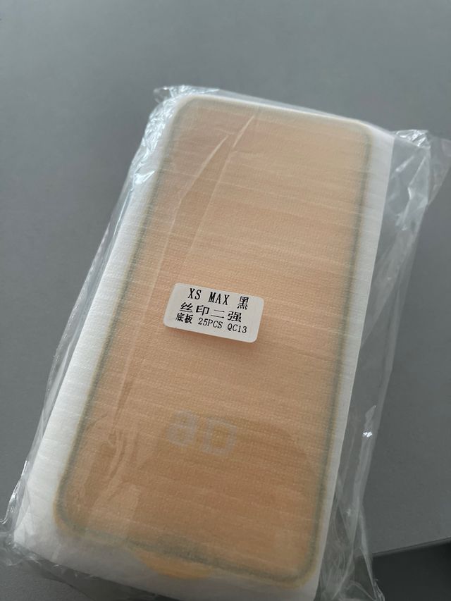 25 Protectores iphone XS MAX 11 PRO MAX