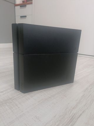 PS4