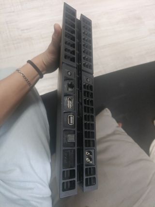 PS4