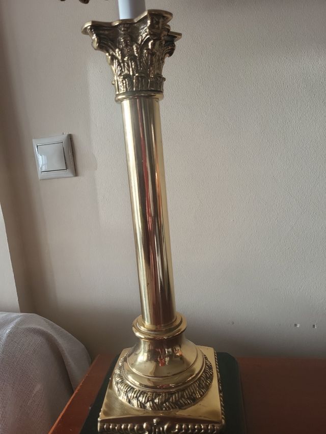 Lampara de bronce neoclasica 
