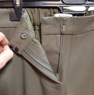 Pantalon pata ancha marca b. Young