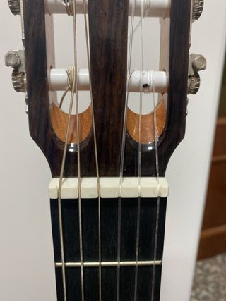 Guitarra admira