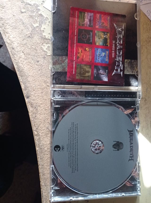 cd megadeth